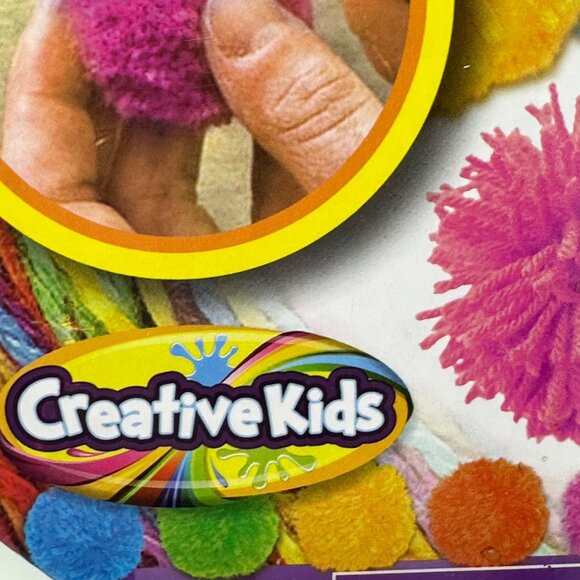 Pom Pom World Creative Kids DIY Pom Pom Earrings Jewelry Making Kit Girl Gift - Picture 2 of 12